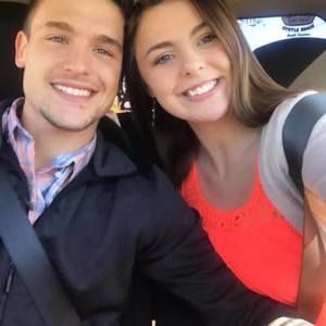 Meet your Posher, Dee bree